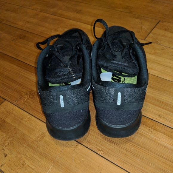 Nike runing shoes - Picture 2 of 4